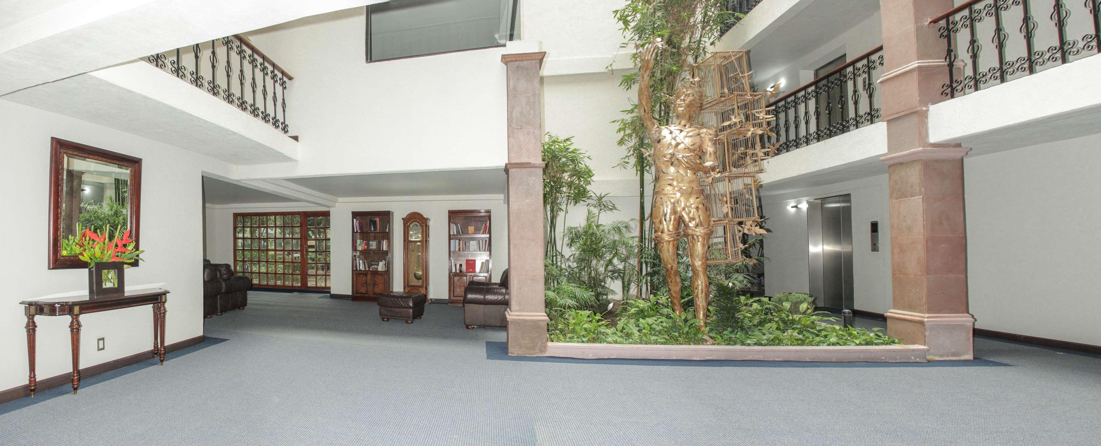 Radisson Hotel & Convention Center Toluca Ngoại thất bức ảnh