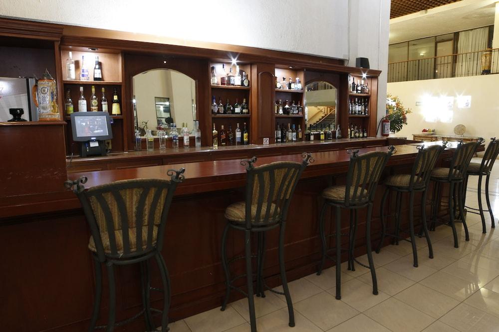 Radisson Hotel & Convention Center Toluca Ngoại thất bức ảnh